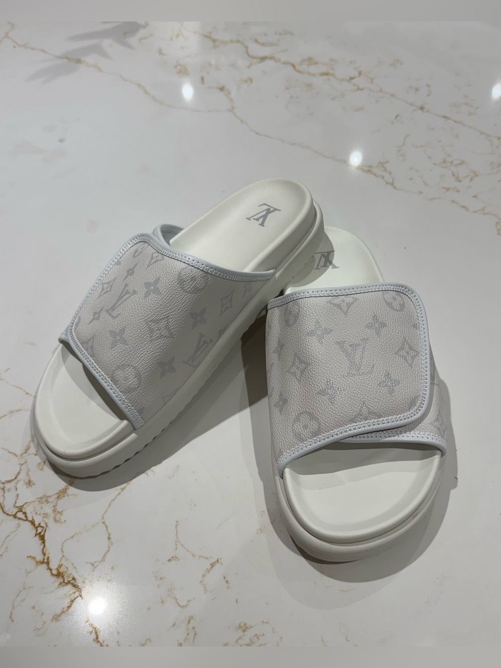 Louis Vuitton Miami Mule Slippers Size 42/9US